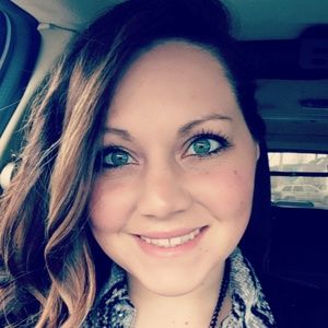 Meet your Posher, Briana